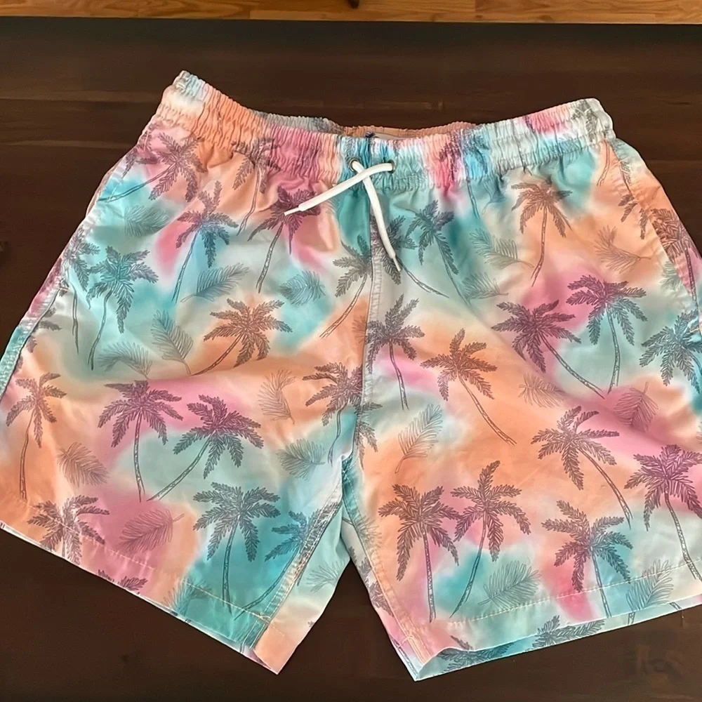 TRUNKS Surf and Swim